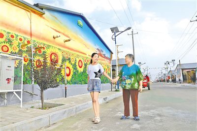 南昌墻涂鴉,南昌手繪公司,南昌新農村建設墻體彩繪,南昌墻體噴繪廣告公司